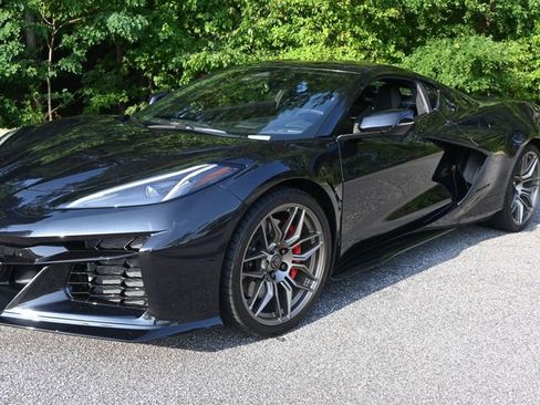 Used 2024 Chevrolet Corvette Z06 image 14