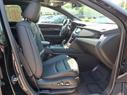 Certified 2023 Cadillac XT5 Sportv AWD/4WD image 19