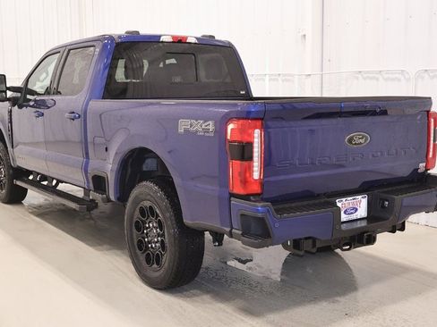 New 2026 Ford F250 Lariat w/ Black Appearance Package image 7