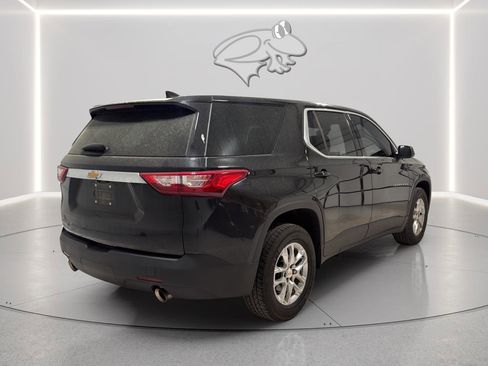 Used 2021 Chevrolet Traverse LS image 5