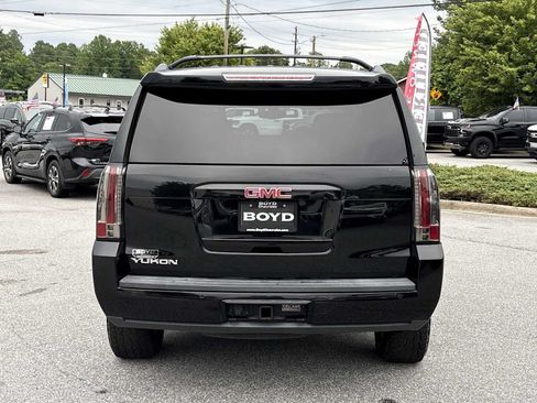 Used 2016 GMC Yukon SLE AWD/4WD image 7