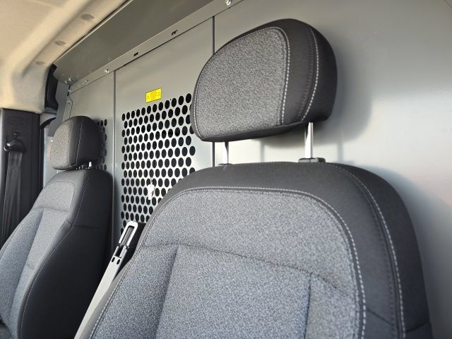 Used 2025 RAM ProMaster 2500 FWD image 12