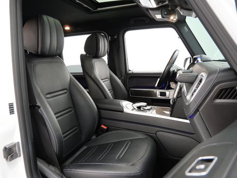 Used 2021 Mercedes-Benz G 550 image 24