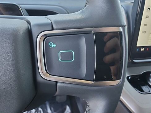 Certified 2025 Ford Expedition Max Active image 6