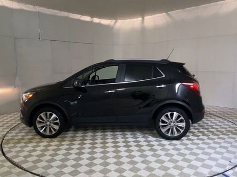 Used 2020 Buick Encore Preferred w/ Safety Package AWD/4WD image 4