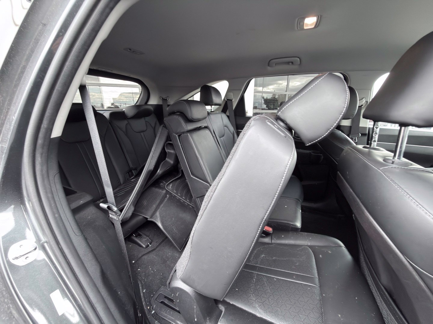 Used 2022 Kia Sorento S FWD image 43