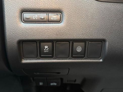 Certified 2023 Nissan Murano SV image 25