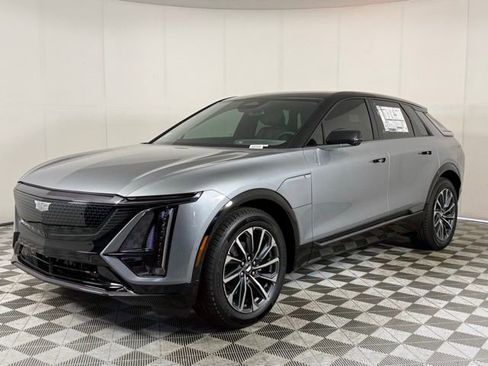 New 2026 Cadillac Lyriq Sport RWD image 2