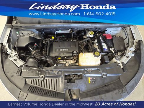 Used 2020 Chevrolet Trax LT w/ LT Convenience Package FWD image 24