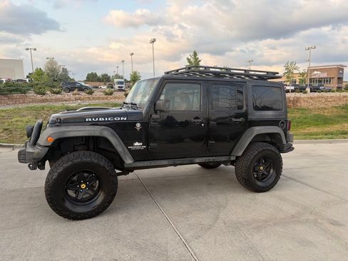 Used 2014 Jeep Wrangler Unlimited Sport w/ Quick Order Package 23S AWD/4WD image 19
