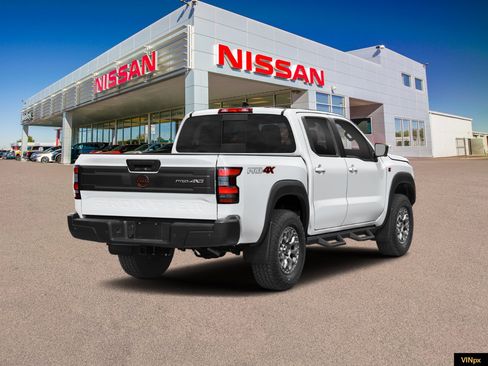 New 2026 Nissan Frontier PRO-4X w/ Pro-4x Convenience Package AWD/4WD image 2