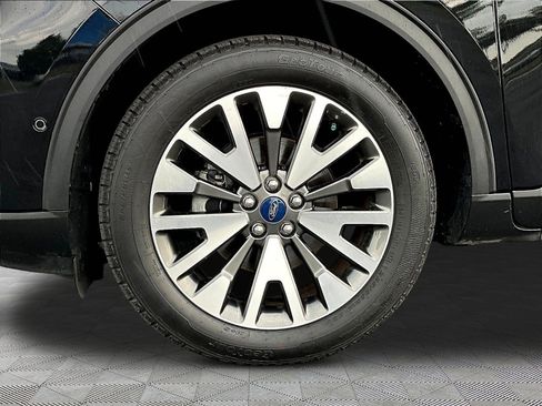 Used 2020 Ford Escape Titanium AWD/4WD image 34
