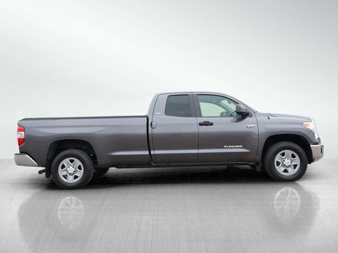 Used 2017 Toyota Tundra SR5 image 6