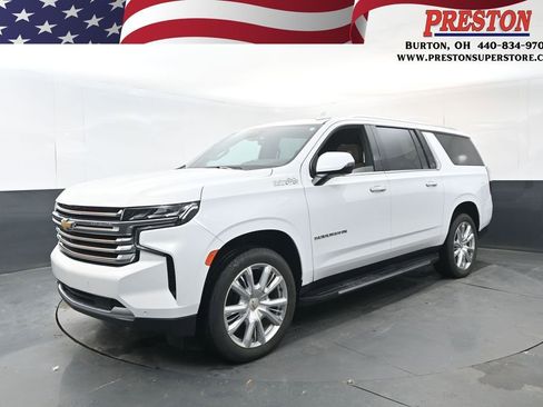 Used 2024 Chevrolet Suburban High Country image 1