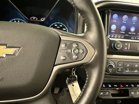 Used 2021 Chevrolet Colorado Z71 w/ Safety Package image 9