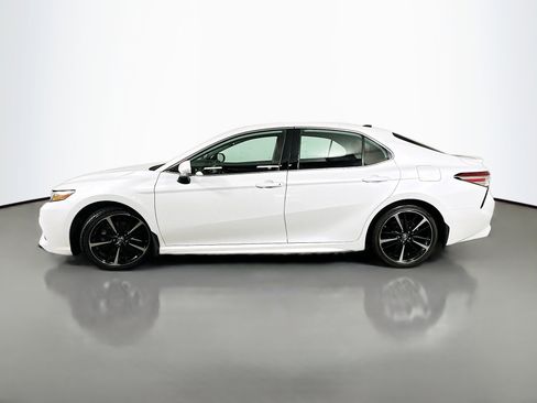 Used 2019 Toyota Camry XSE w/ Driver Assist Package image 4