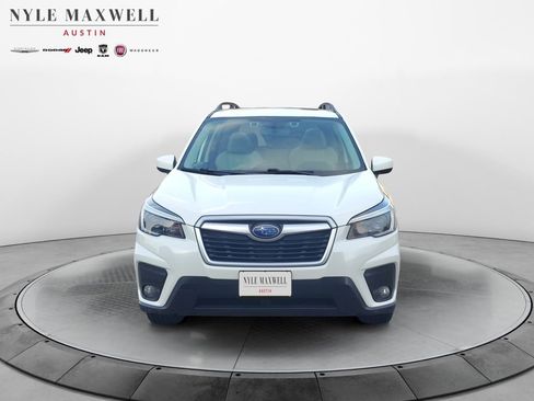 Used 2021 Subaru Forester Premium image 18