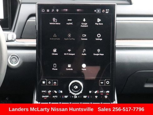 Used 2026 GMC Terrain Denali w/ LPO, Floor Liner Package image 18