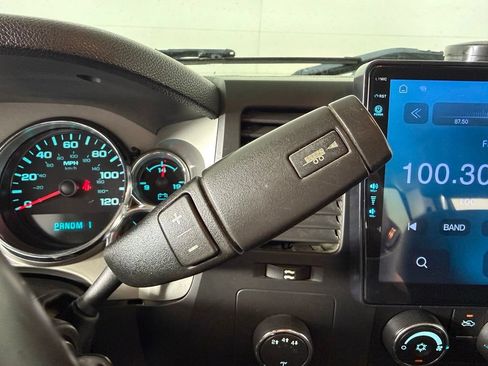 Used 2013 Chevrolet Silverado 2500 LT AWD/4WD image 24