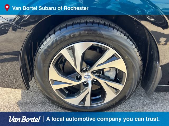 Certified 2025 Subaru Legacy Premium AWD/4WD image 9