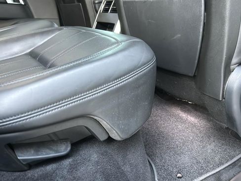 Used 2019 Land Rover Range Rover Sport Supercharged image 24