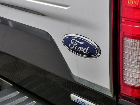 Used 2020 Ford F150 Platinum w/ Equipment Group 701A Luxury AWD/4WD image 35