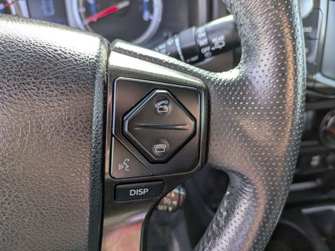 Used 2017 Toyota 4Runner SR5 image 18