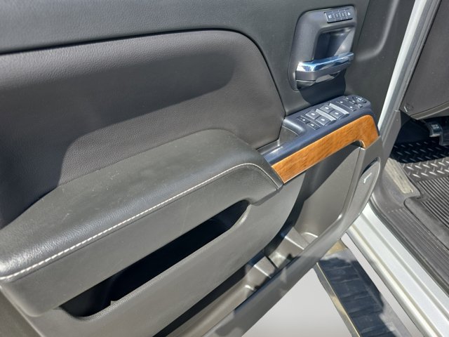 Used 2018 Chevrolet Silverado 1500 LTZ w/ Sport Package AWD/4WD image 20