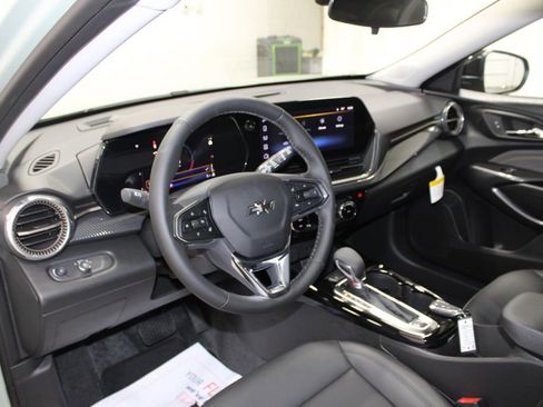 New 2026 Chevrolet Trax ACTIV w/ Driver Confidence Package image 14