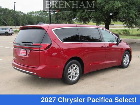 New 2027 Chrysler Pacifica Select FWD image 3