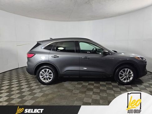Used 2022 Ford Escape SE w/ Convenience Package AWD/4WD image 5