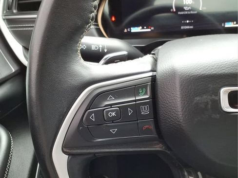 Used 2021 Jeep Grand Cherokee L Laredo AWD/4WD image 21