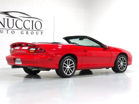 Used 2002 Chevrolet Camaro Z28 w/ SS Performance/Appearance Pkg image 17