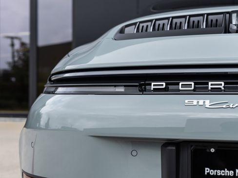 New 2026 Porsche 911 Carrera 4S image 15
