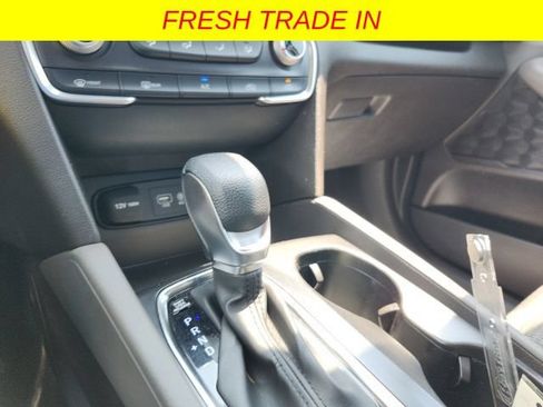 Used 2020 Hyundai Santa Fe SE FWD image 27