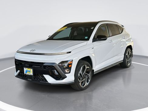 Used 2024 Hyundai Kona N Line image 3