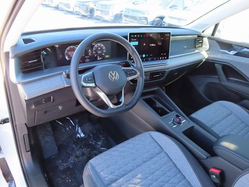 New 2026 Volkswagen Tiguan S image 16