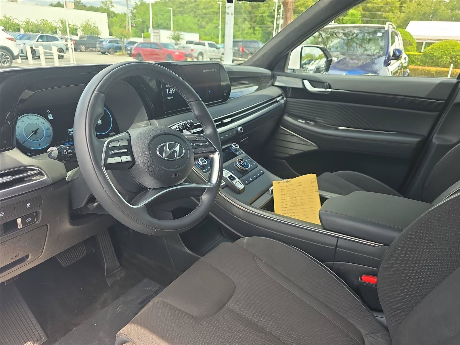 Used 2025 Hyundai Palisade Calligraphy AWD/4WD image 18