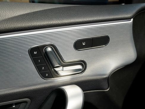 Used 2020 Mercedes-Benz A 220 image 19