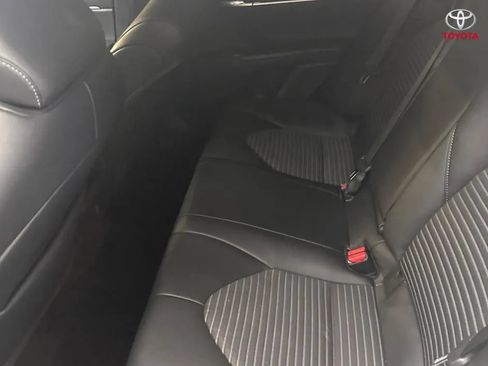 Used 2023 Toyota Camry SE FWD image 15