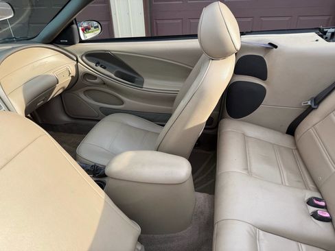 Used 2004 Ford Mustang Deluxe Convertible image 46