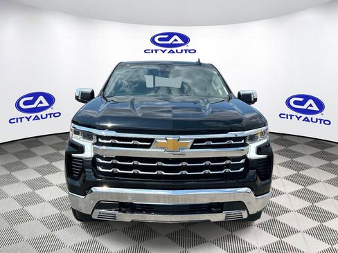 Used 2023 Chevrolet Silverado 1500 LTZ w/ LTZ Convenience Package II AWD/4WD image 11