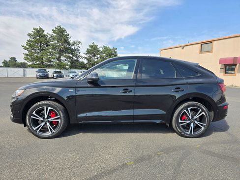 Used 2025 Audi Q5 Prestige w/ Prestige Package AWD/4WD image 3