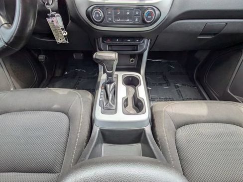 Used 2015 Chevrolet Colorado LT w/ LT Convenience Package RWD image 19