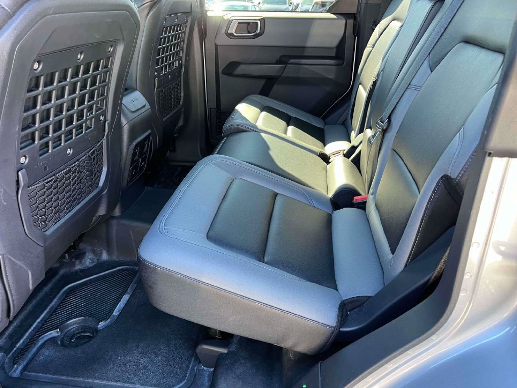 Used 2024 Ford Bronco Big Bend AWD/4WD image 6