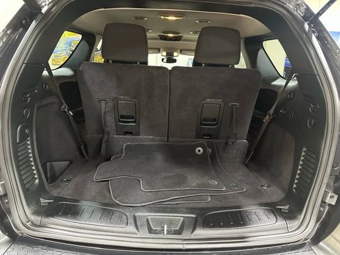 Used 2021 Dodge Durango SXT image 25