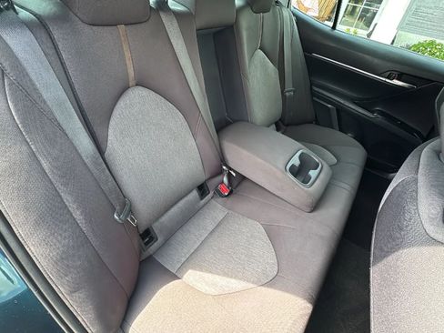 Used 2020 Toyota Camry LE FWD image 27