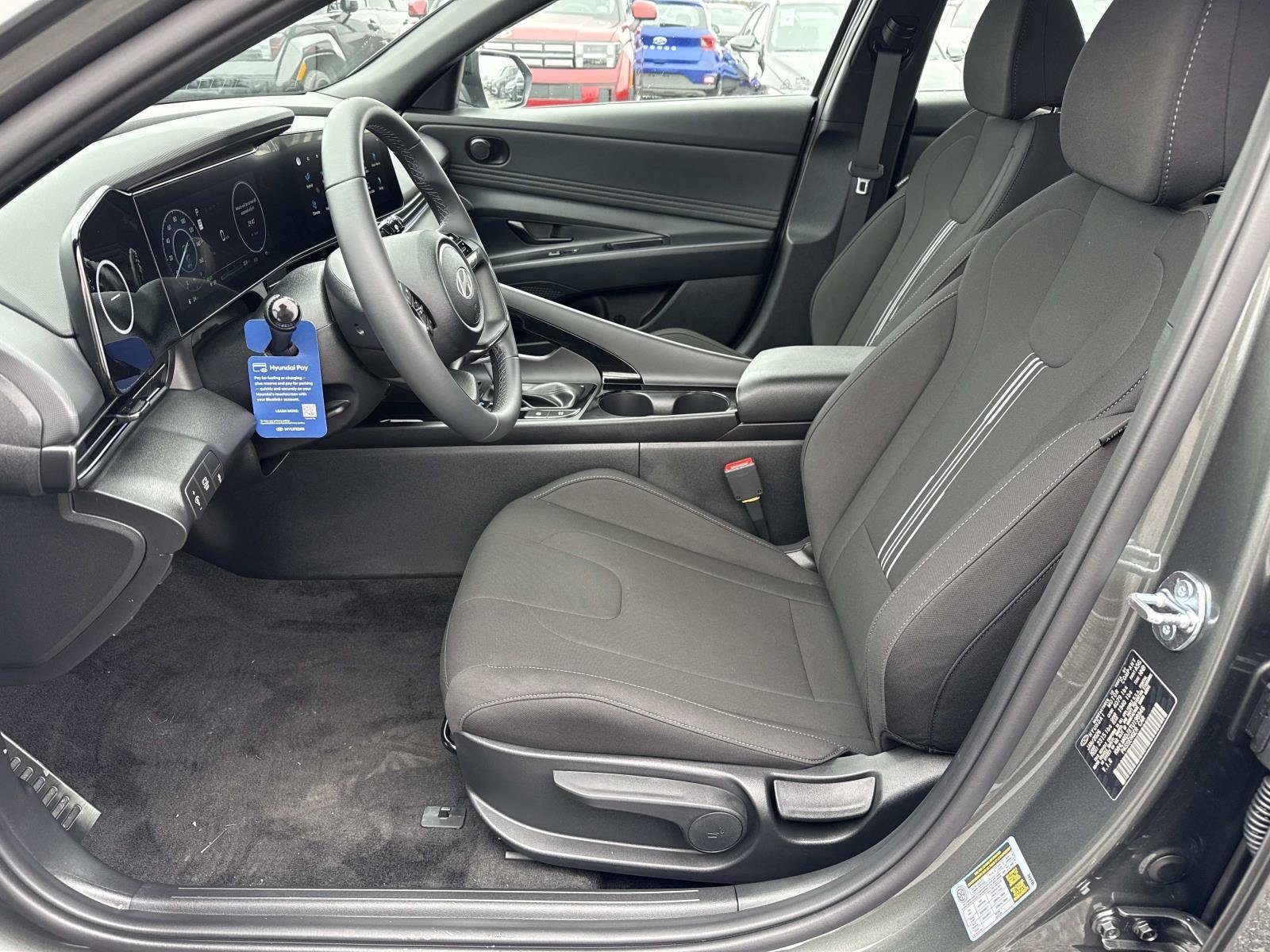 New 2026 Hyundai Elantra SEL w/ Cargo Package FWD image 9