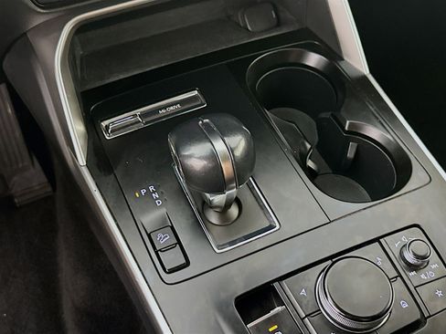 Used 2024 MAZDA CX-90 3.3 Turbo w/ Select Package image 24