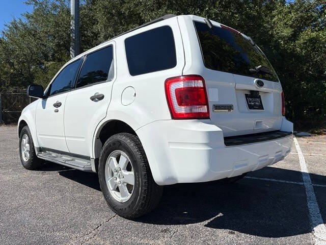 Used 2011 Ford Escape XLT FWD image 7